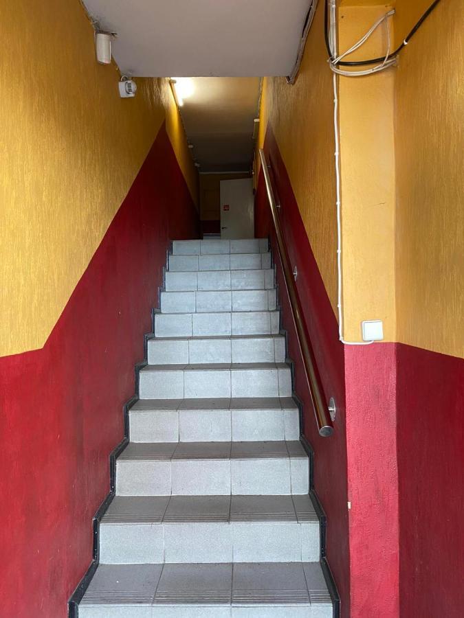 Telliskivi Hostel *